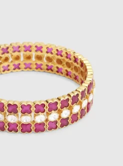 Omaira Bangle