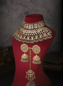 Jahanara Necklace Set