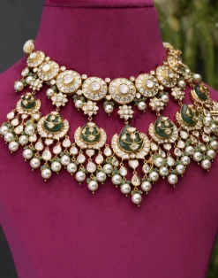 Gehnoor Necklace Set