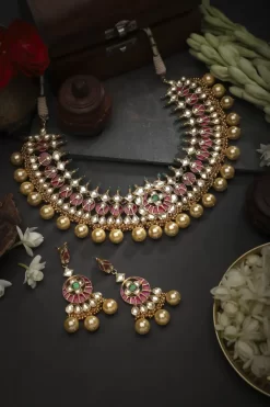 Rajathi Necklace Set