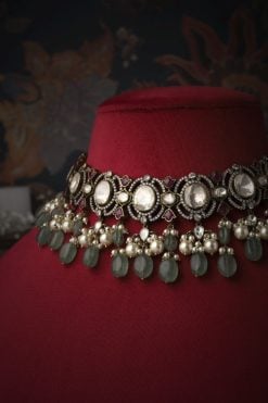 Maakhaa Necklace