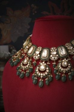 Aadhya Necklace Set