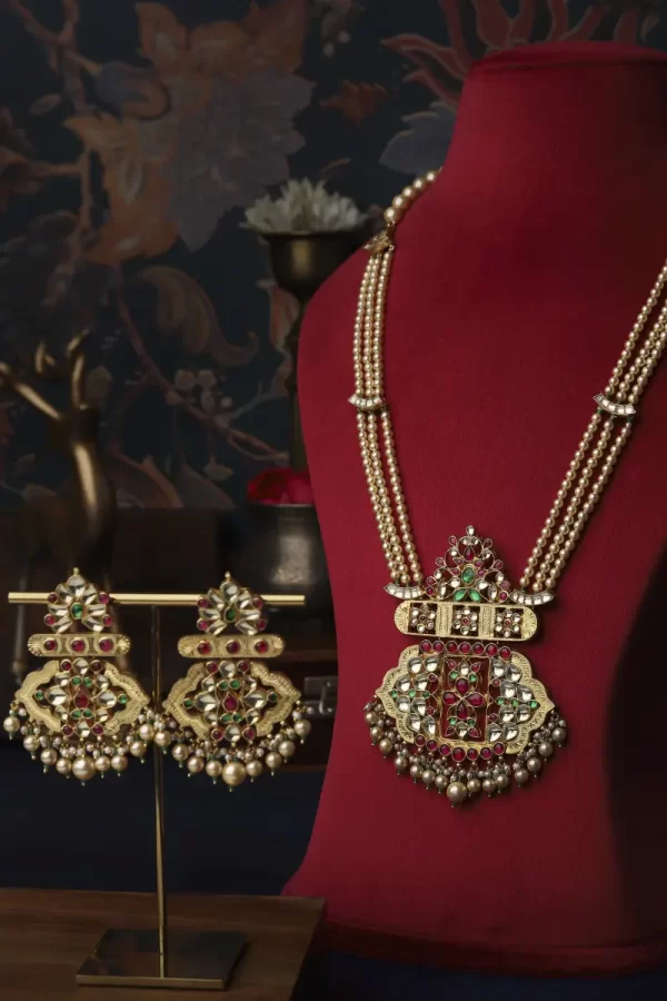 Tareeka Necklace Set