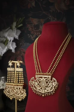 Urvija Necklace Set