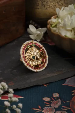 Hansika Ring