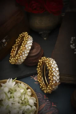 Zunaira Bangles