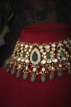 Aarohi Choker Set