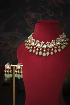 Zakia Necklace Set