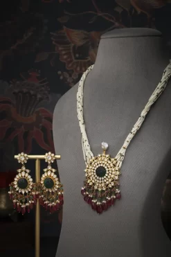 Waseema Necklace Set