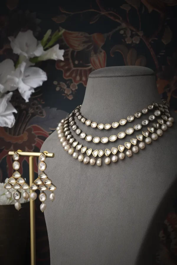 Azra Three-line Polki Necklace