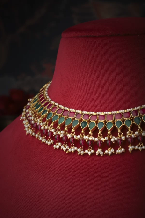 Priyasa Necklace Set