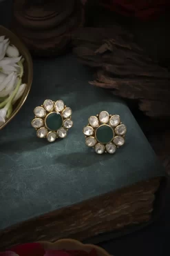 Zaara Studs