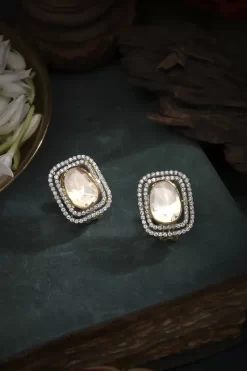 Vamika studs