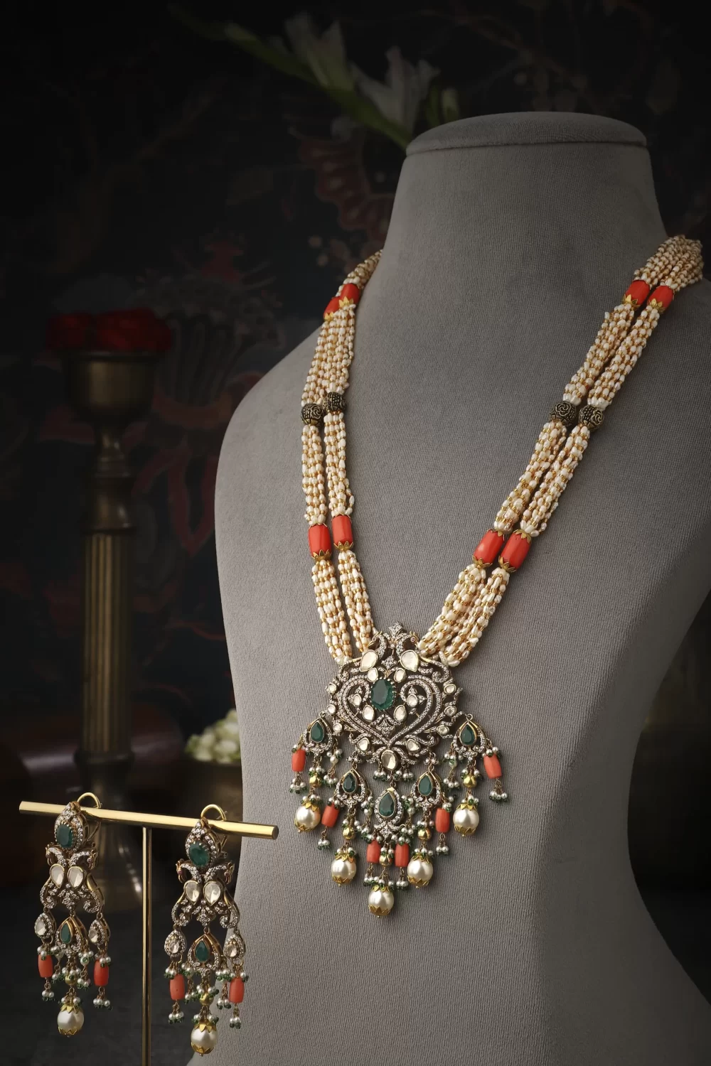 Iqram Necklace Set