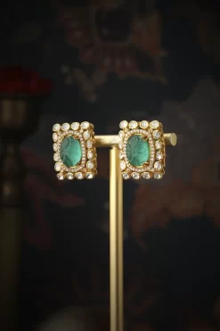 Aarfa Choker set with carving