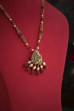 Srila Pendant Set
