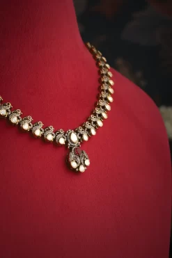 Sachi Pendant Necklace Set