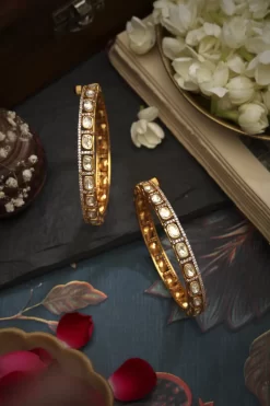 Aarav Bangles