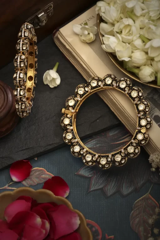 Nyara Bangles