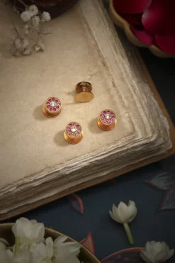 Vedhira Kurta Buttons