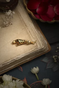 Jaguar Brooch