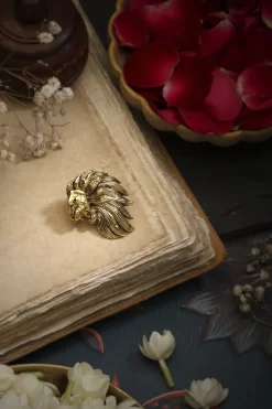 Singha Lion's Face Brooch