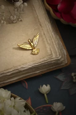 Dove brooch