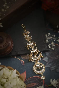 Tiara Mangtikka