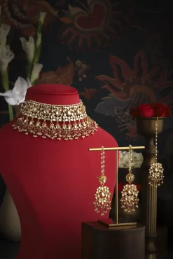 Vedika Choker Set