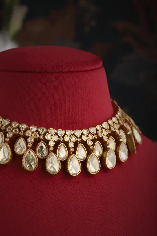 Hrida Necklace Set