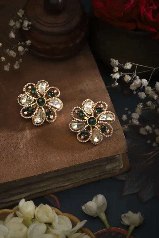 Hoor Studs