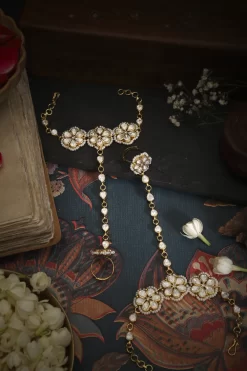 Urvashi Bracelet