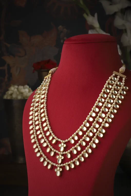 Roohan Teenlada Necklace