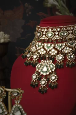 Ishani Necklace Set