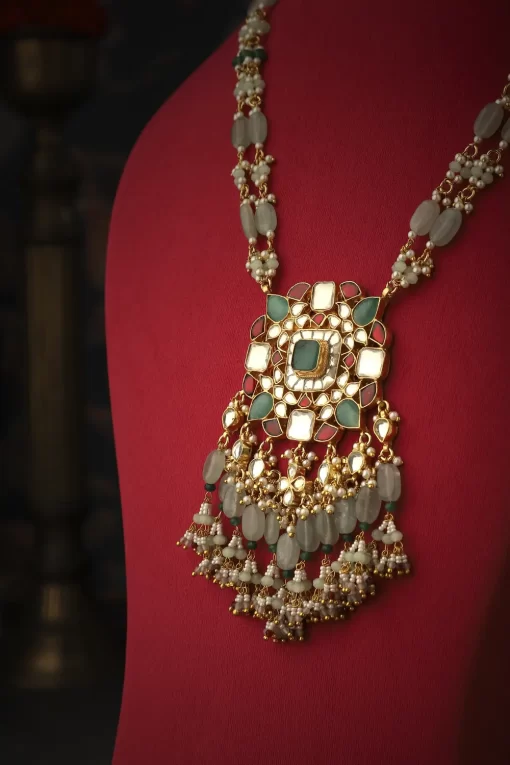Nallini Pendant Set