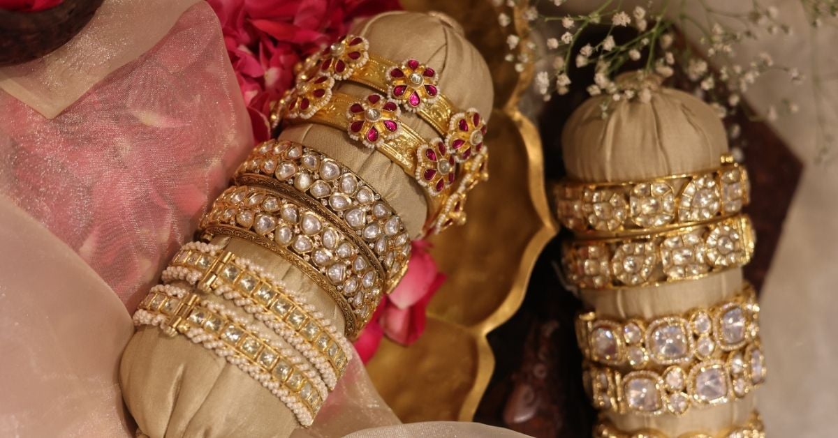 9 Tips to Buy Traditional Indian Bangles