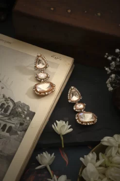 Zeenat Earrings