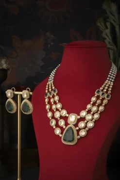 Rabiyah Necklace Set