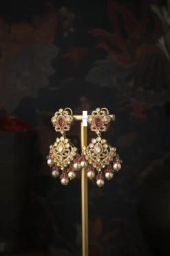 Shaya Necklace Set
