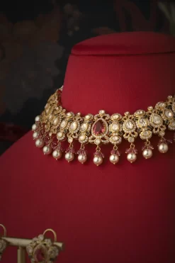 Shaya Necklace Set