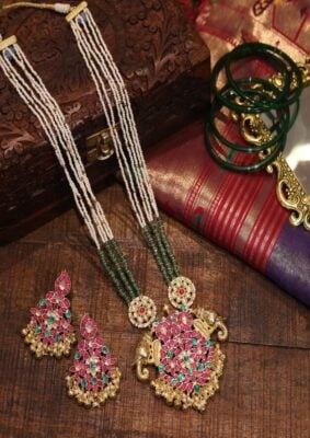 Jewellery to Match With Your Nauvari Saree