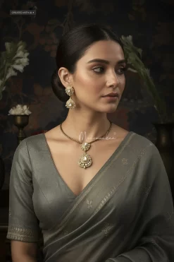 Prisha Necklace Set